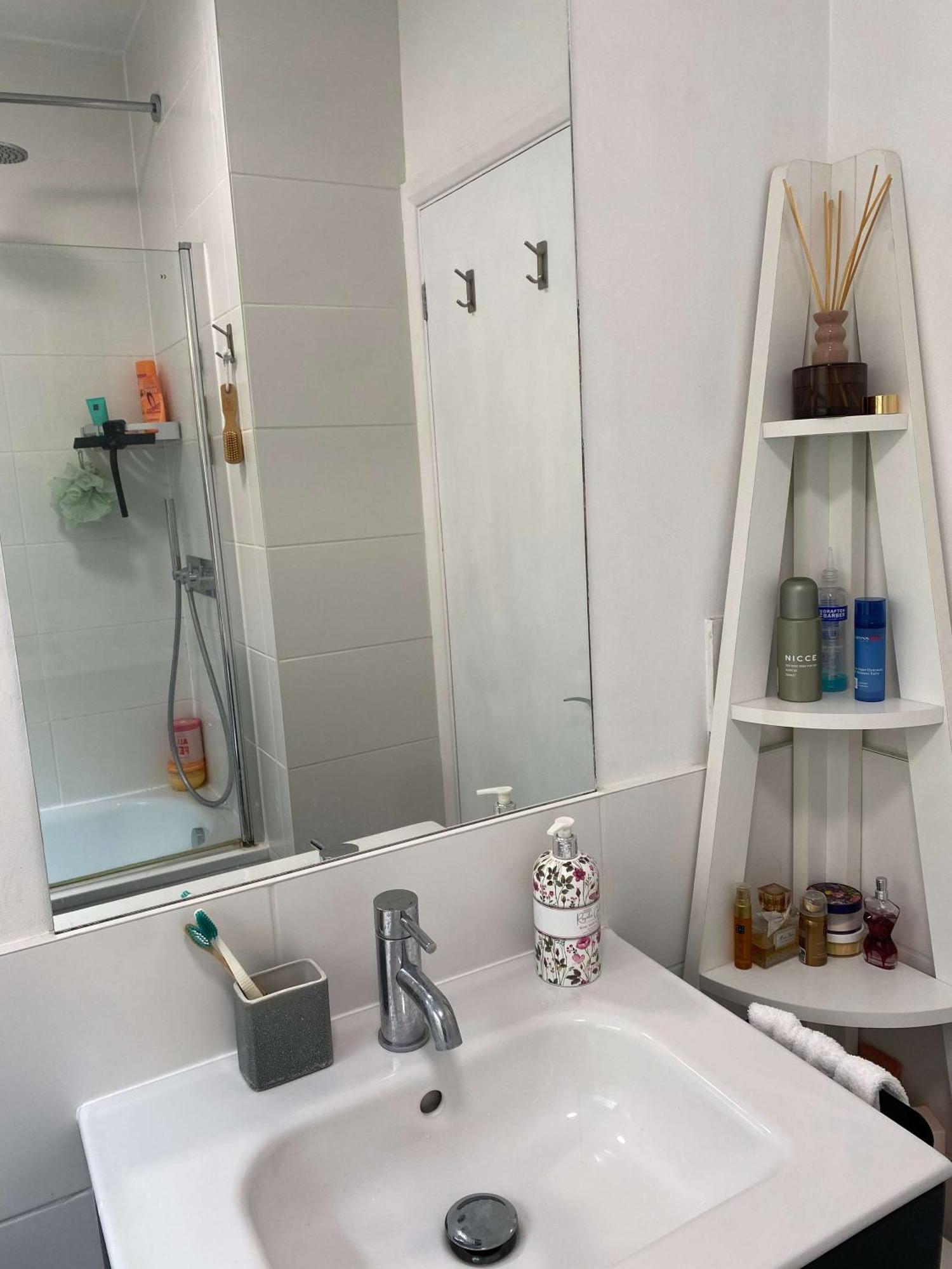 Cosy Earlsfield Pad With Garden